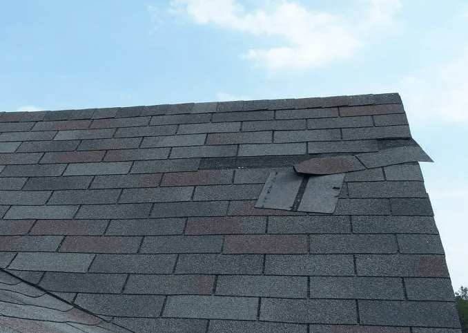 Home inspections in Victoria Texas by Barrie Inspection. We perform roof inspections on residential and commercial buildings. Looking for shingle damage.
